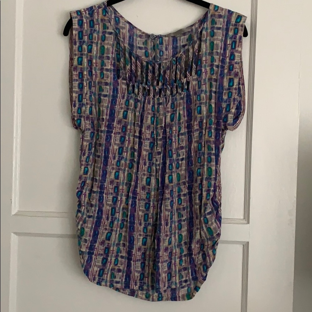 Colorful box sleeve top with front cage detail
